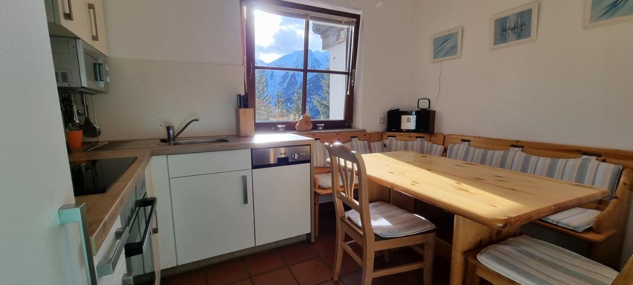 Ferienwohnung 4 Personen Alleinlage Am Wald Naehe Skigebiet Hochzeiger 耶岑斯 外观 照片